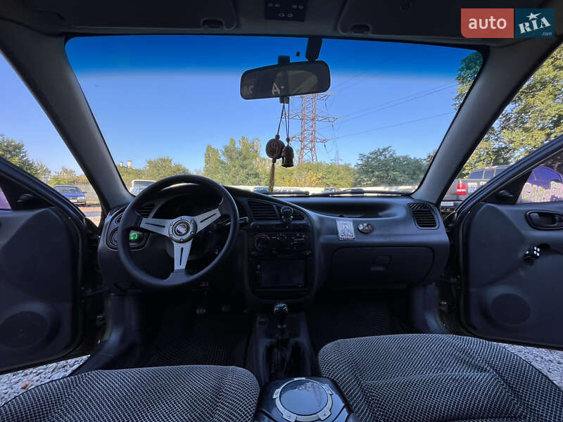 Седан Daewoo Lanos 2003 в Харькове