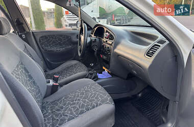 Седан Daewoo Lanos 2003 в 