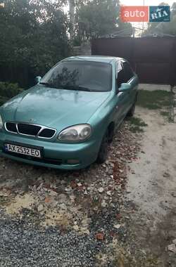 Седан Daewoo Lanos 1998 в Харькове