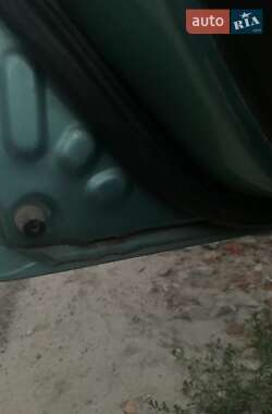 Седан Daewoo Lanos 1998 в 