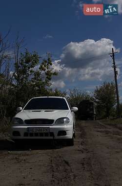 Седан Daewoo Lanos 2005 в Дніпрі
