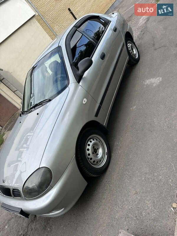 Седан Daewoo Lanos 2003 в 