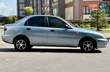 Седан Daewoo Lanos 2008 в 