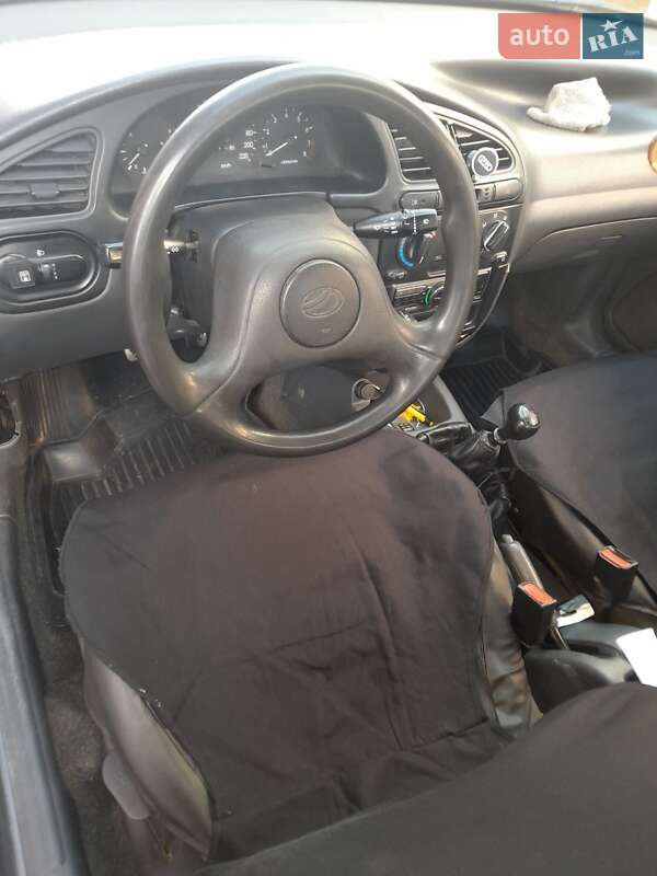 Седан Daewoo Lanos 2010 в Чопе
