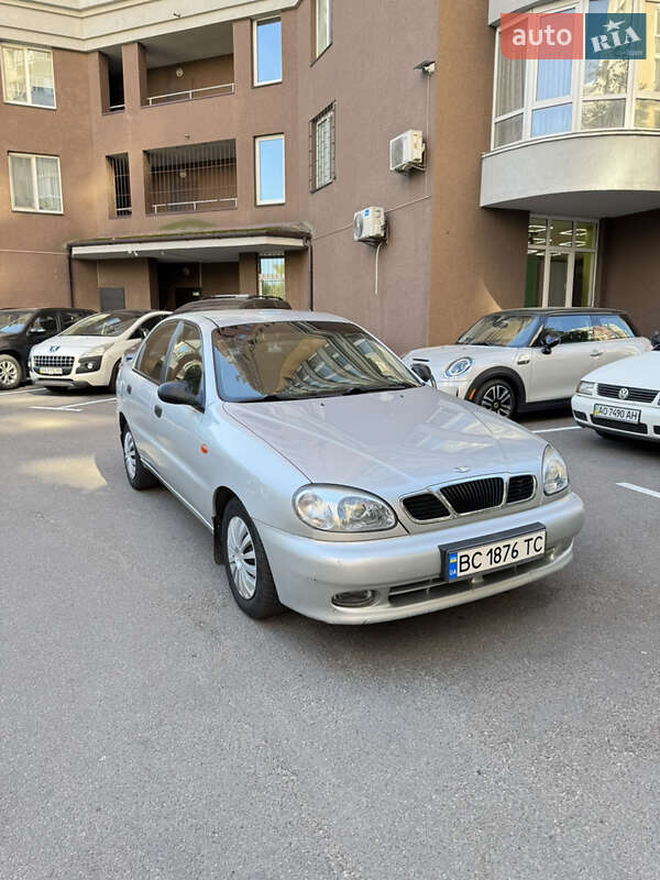 Daewoo Lanos 2001