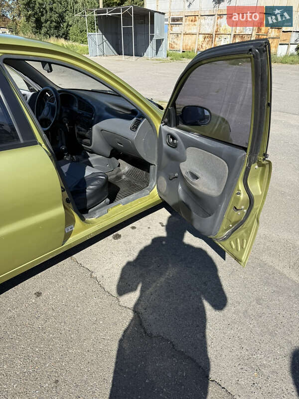Седан Daewoo Lanos 2007 в Яготині