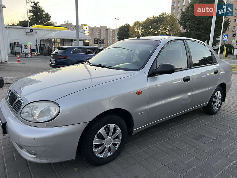 Седан Daewoo Lanos 2003 в 
