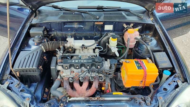 Седан Daewoo Lanos 2006 в Запоріжжі