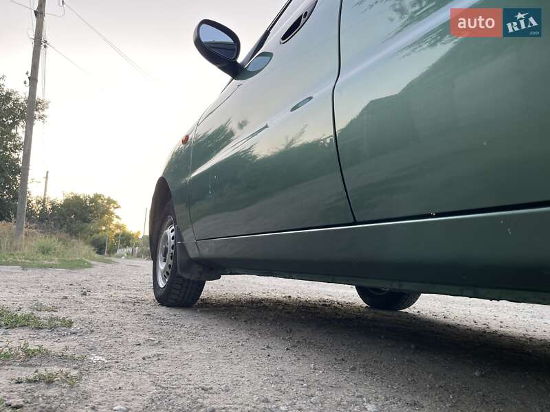 Седан Daewoo Lanos 2008 в Запорожье