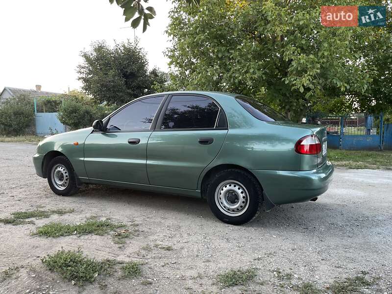 Седан Daewoo Lanos 2008 в Запорожье