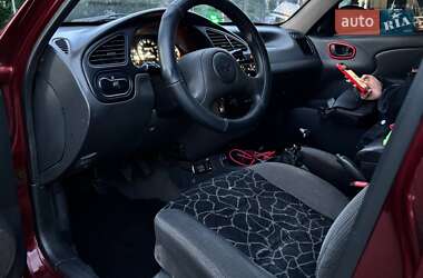 Седан Daewoo Lanos 2004 в 
