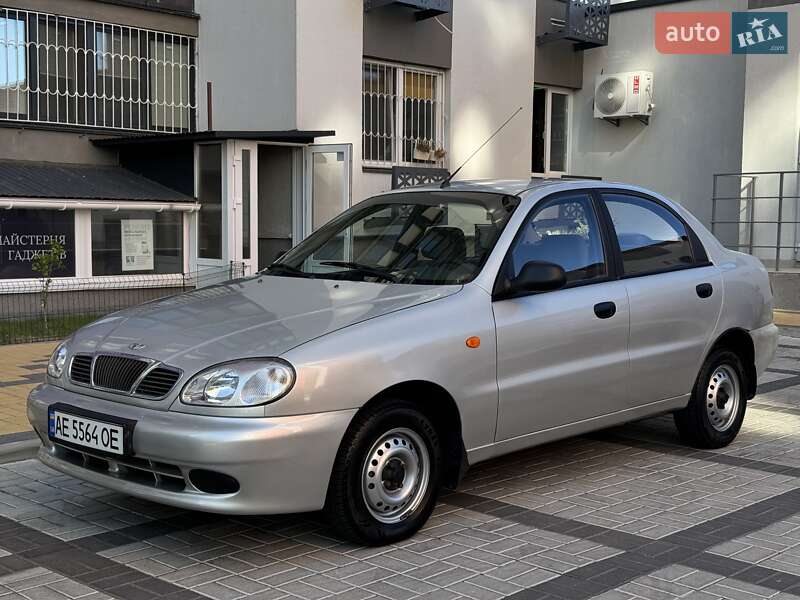 Седан Daewoo Lanos 2008 в Києві