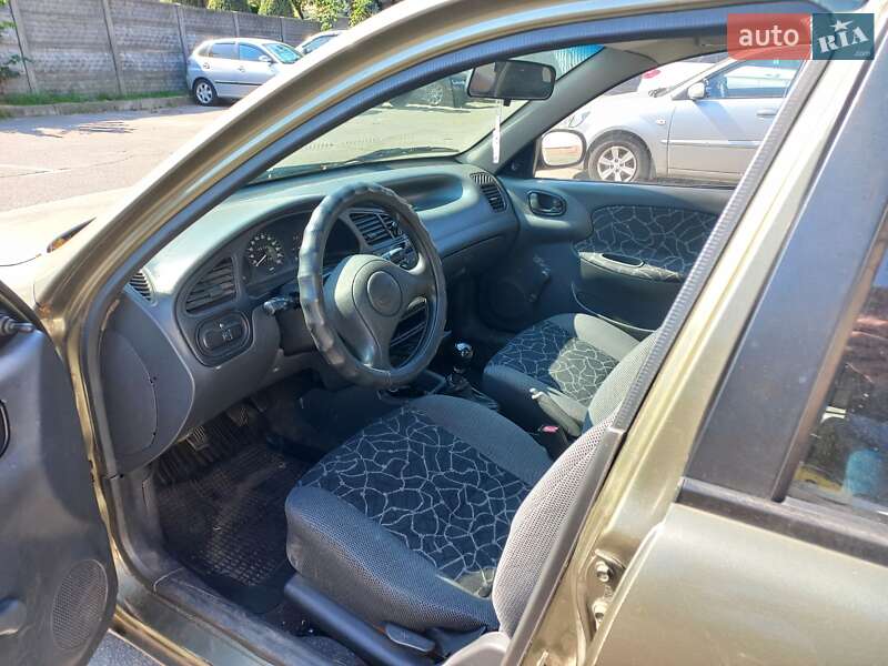 Седан Daewoo Lanos 2006 в Киеве