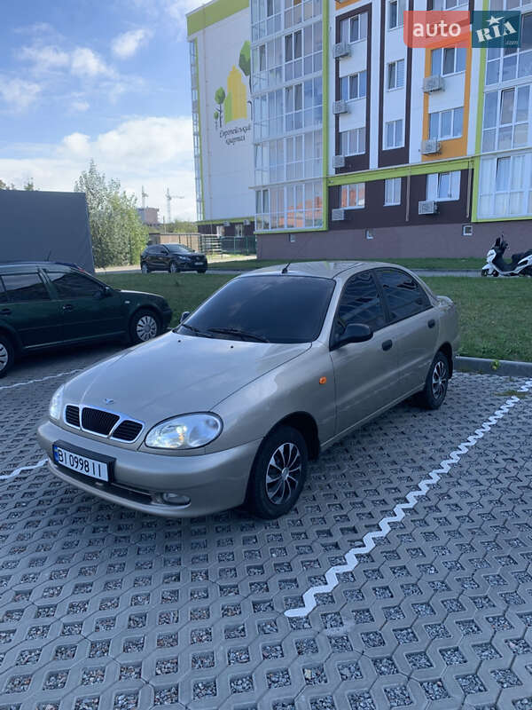 Седан Daewoo Lanos 2008 в 