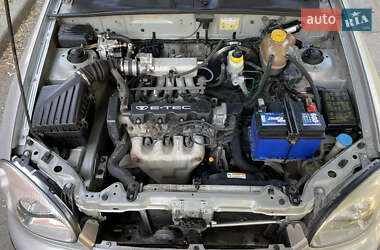 Седан Daewoo Lanos 2002 в 