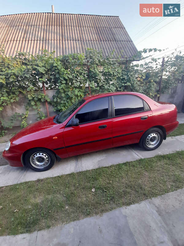 Седан Daewoo Lanos 2008 в Прилуках