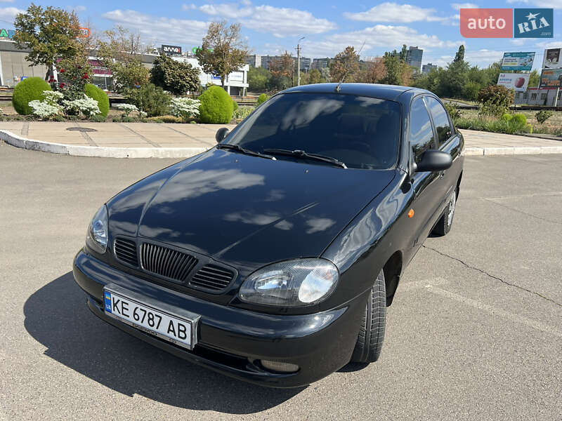 Седан Daewoo Lanos 2009 в Кривом Роге
