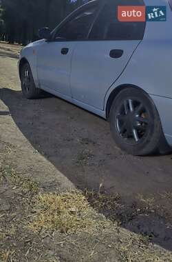 Седан Daewoo Lanos 2005 в 