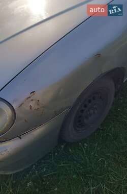 Седан Daewoo Lanos 1998 в 
