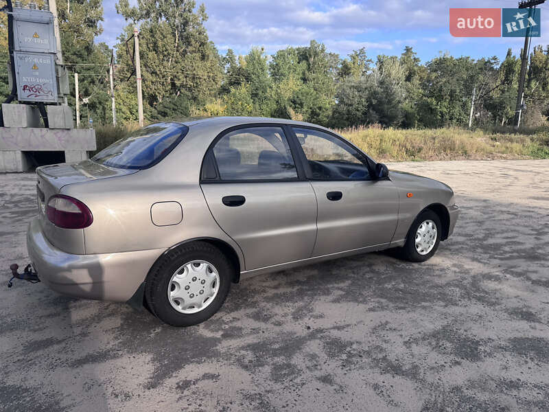 Седан Daewoo Lanos 2008 в Киеве