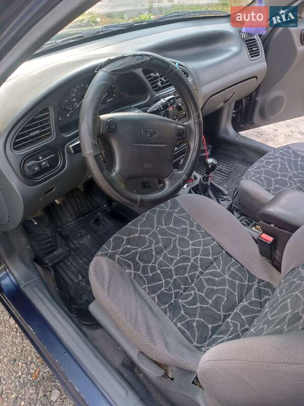 Седан Daewoo Lanos 2002 в Бережанах
