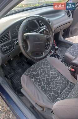 Седан Daewoo Lanos 2002 в 
