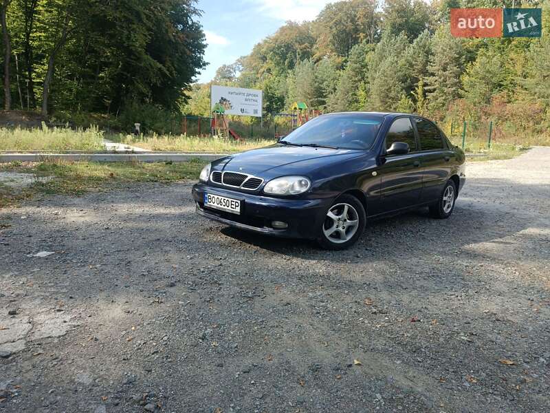 Седан Daewoo Lanos 2002 в Бережанах