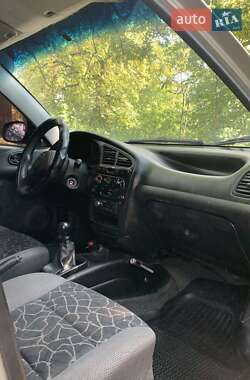 Седан Daewoo Lanos 2004 в 