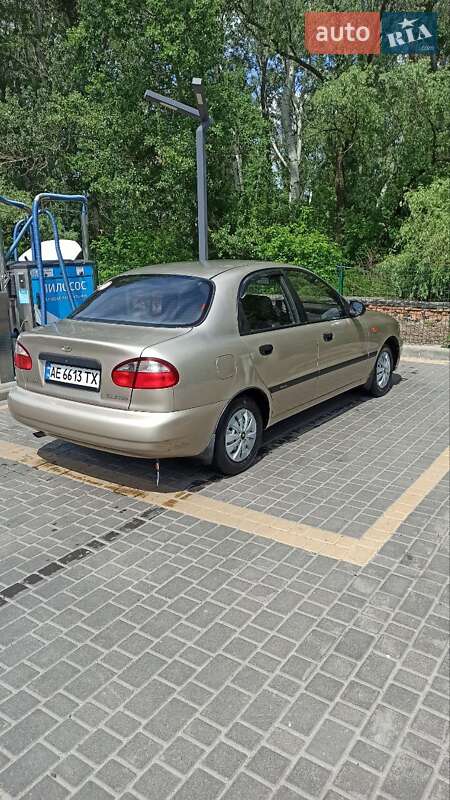Седан Daewoo Lanos 2004 в 