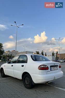 Седан Daewoo Lanos 2001 в 