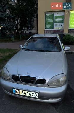Седан Daewoo Lanos 2002 в Києві