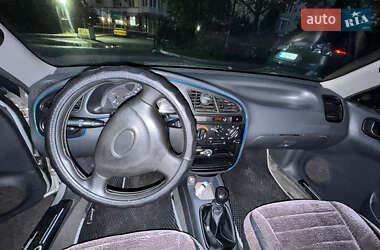 Седан Daewoo Lanos 2002 в 
