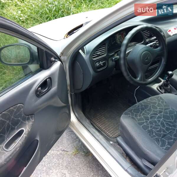 Хэтчбек Daewoo Lanos 2003 в Киеве