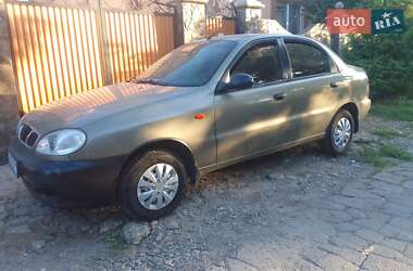 Седан Daewoo Lanos 2003 в Чернівцях
