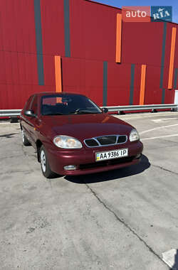 Седан Daewoo Lanos 2008 в Киеве