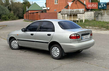 Седан Daewoo Lanos 2003 в 