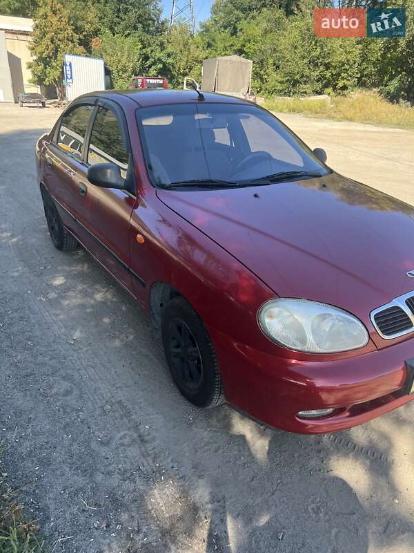 Седан Daewoo Lanos 2009 в Дніпрі