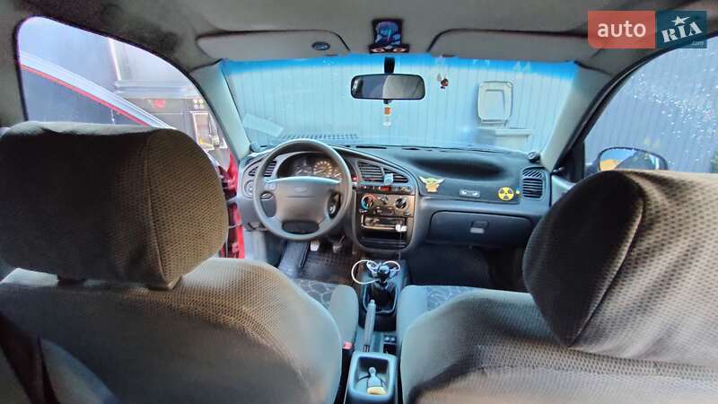 Седан Daewoo Lanos 2003 в Одессе
