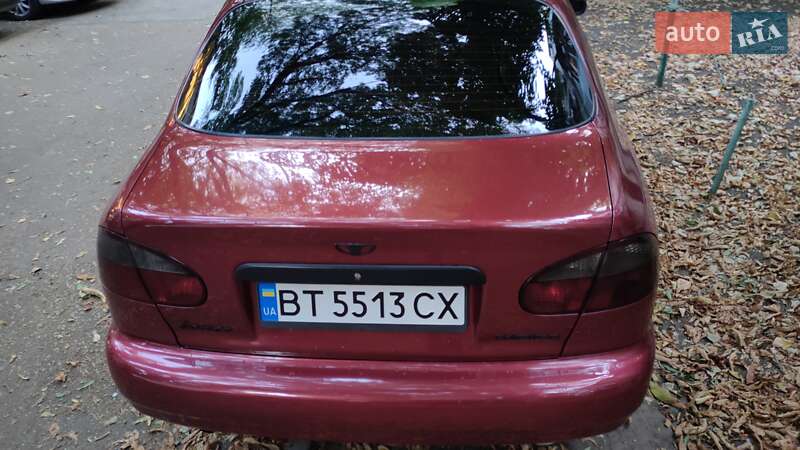Седан Daewoo Lanos 2003 в Одессе