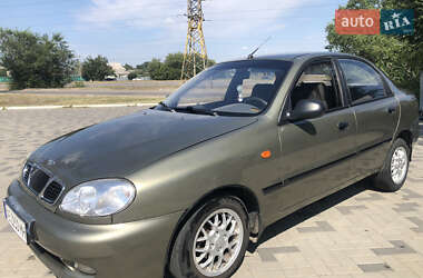 Седан Daewoo Lanos 2004 в Днепре