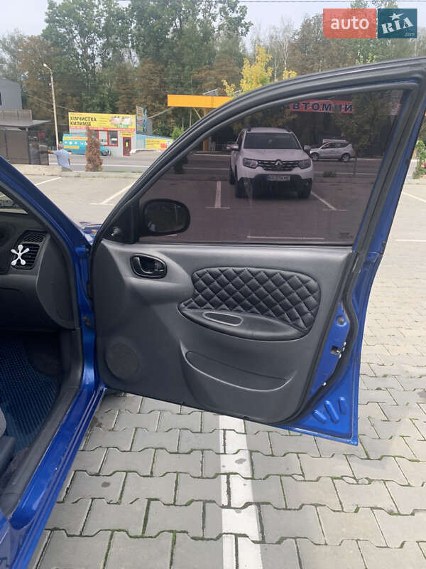 Седан Daewoo Lanos 2008 в Тернополе
