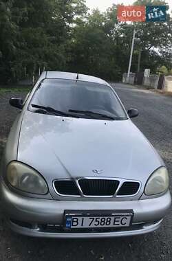 Седан Daewoo Lanos 2005 в Горішніх Плавнях