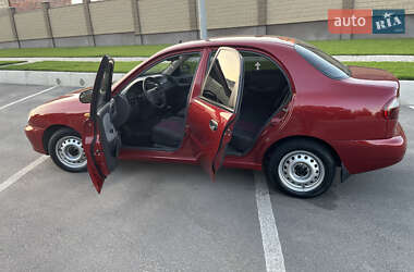 Седан Daewoo Lanos 2008 в 