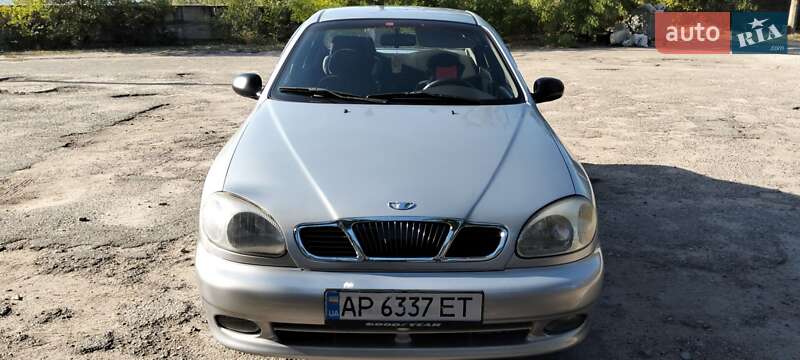 Седан Daewoo Lanos 1998 в 