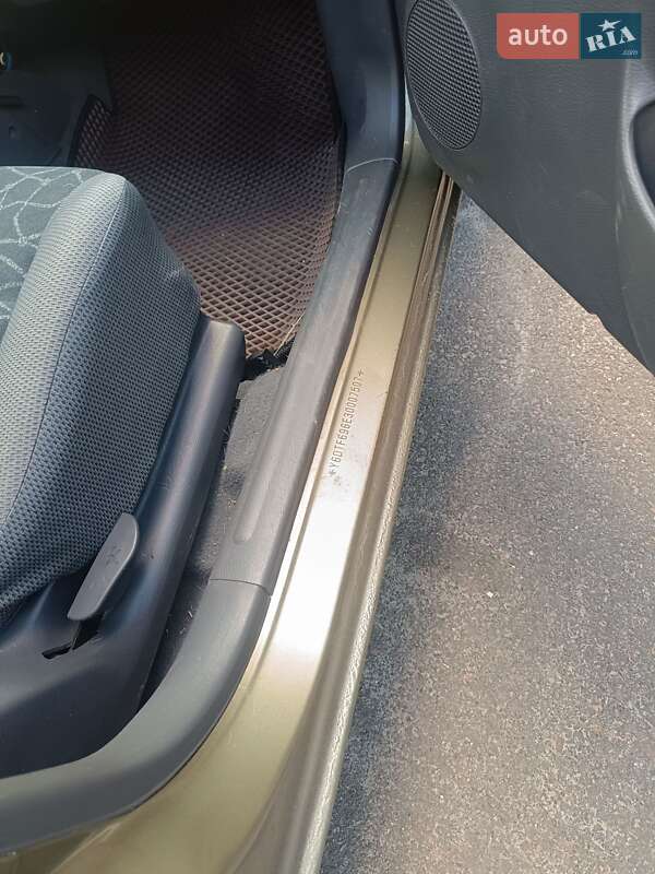 Седан Daewoo Lanos 2003 в Киеве фото 4 Седан Daewoo Lanos 2003 в Киеве