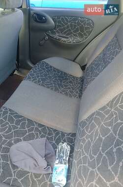 Седан Daewoo Lanos 2003 в 