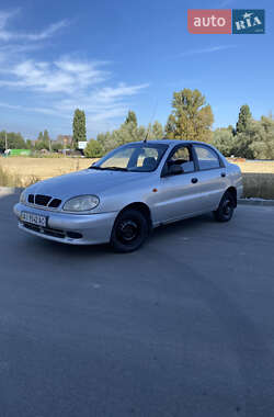 Седан Daewoo Lanos 2004 в Киеве