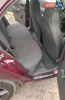 Седан Daewoo Lanos 2010 в 