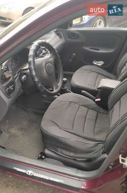 Седан Daewoo Lanos 2010 в 