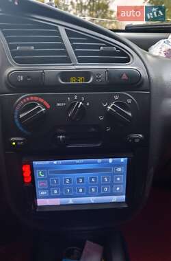 Хетчбек Daewoo Lanos 2008 в 